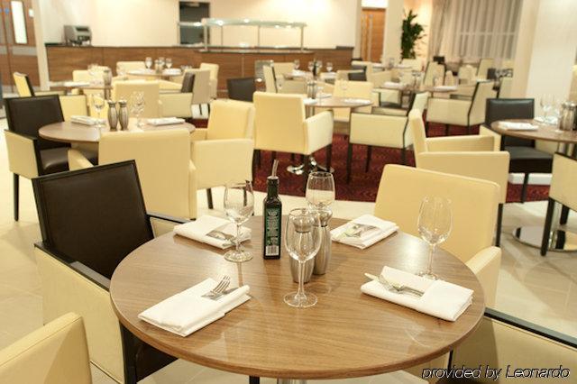 Holiday Inn Derby Riverlights, An Ihg Hotel Ресторан фото