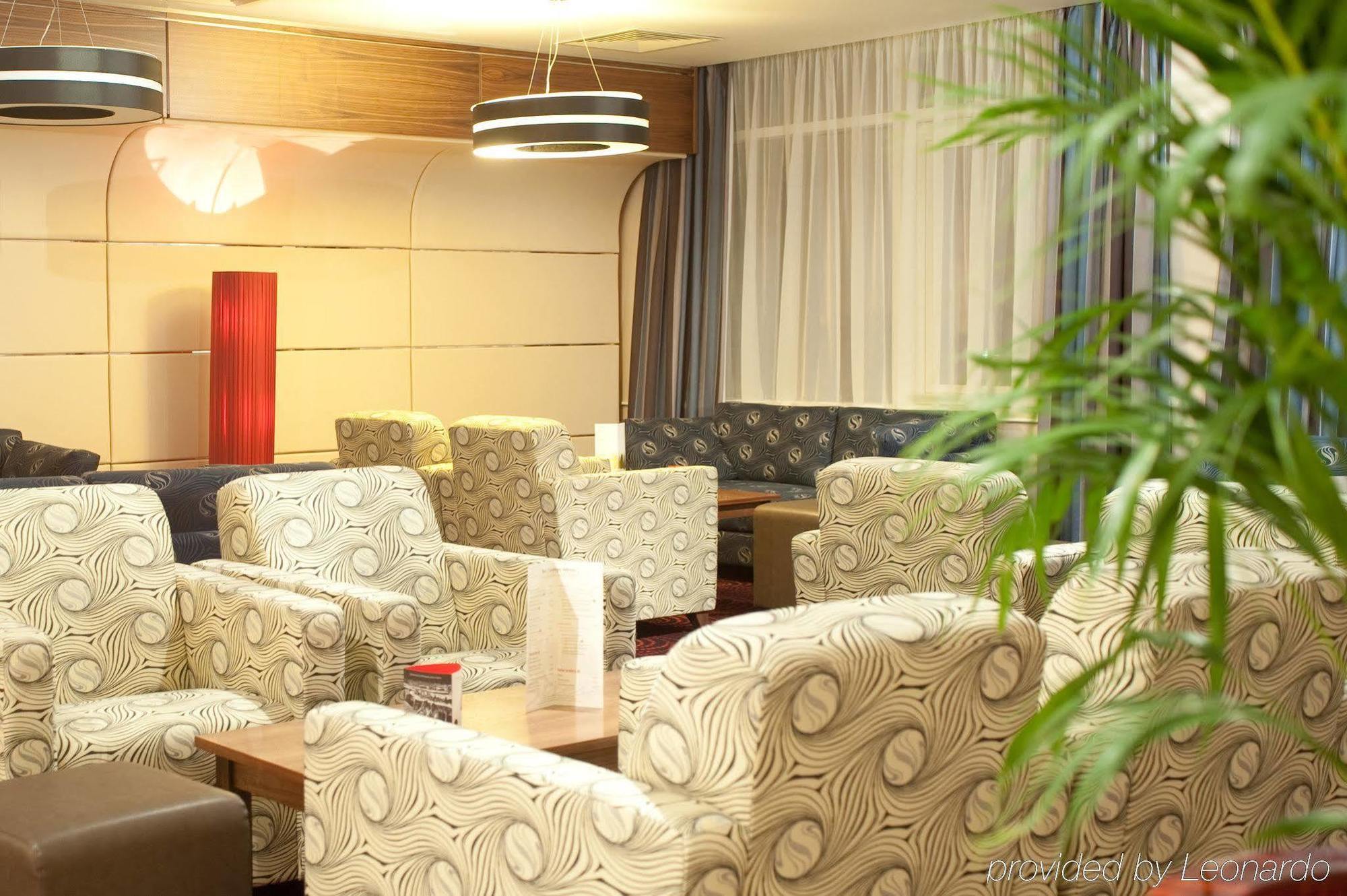 Holiday Inn Derby Riverlights By Ihg Ресторан фото