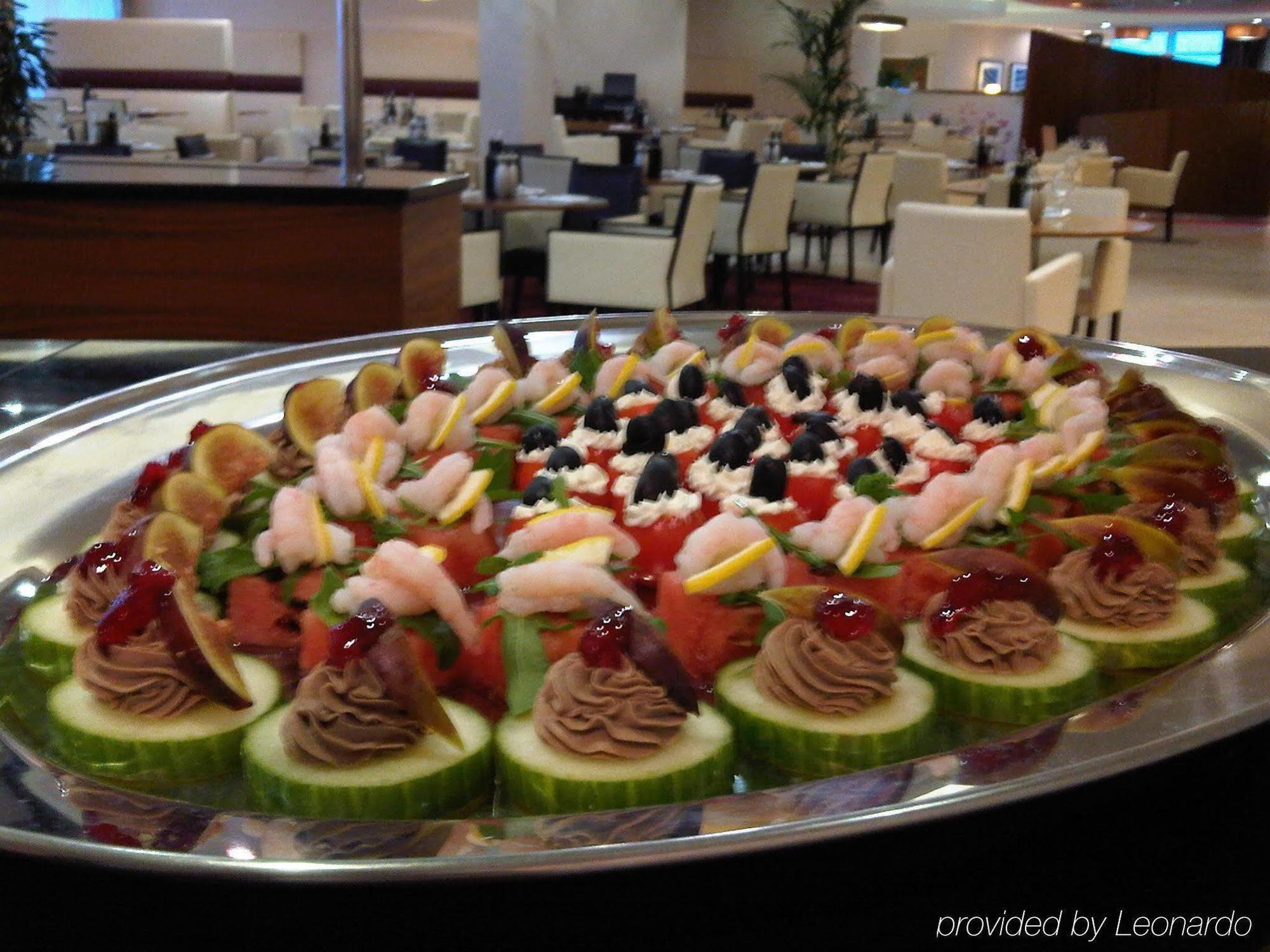 Holiday Inn Derby Riverlights By Ihg Ресторан фото